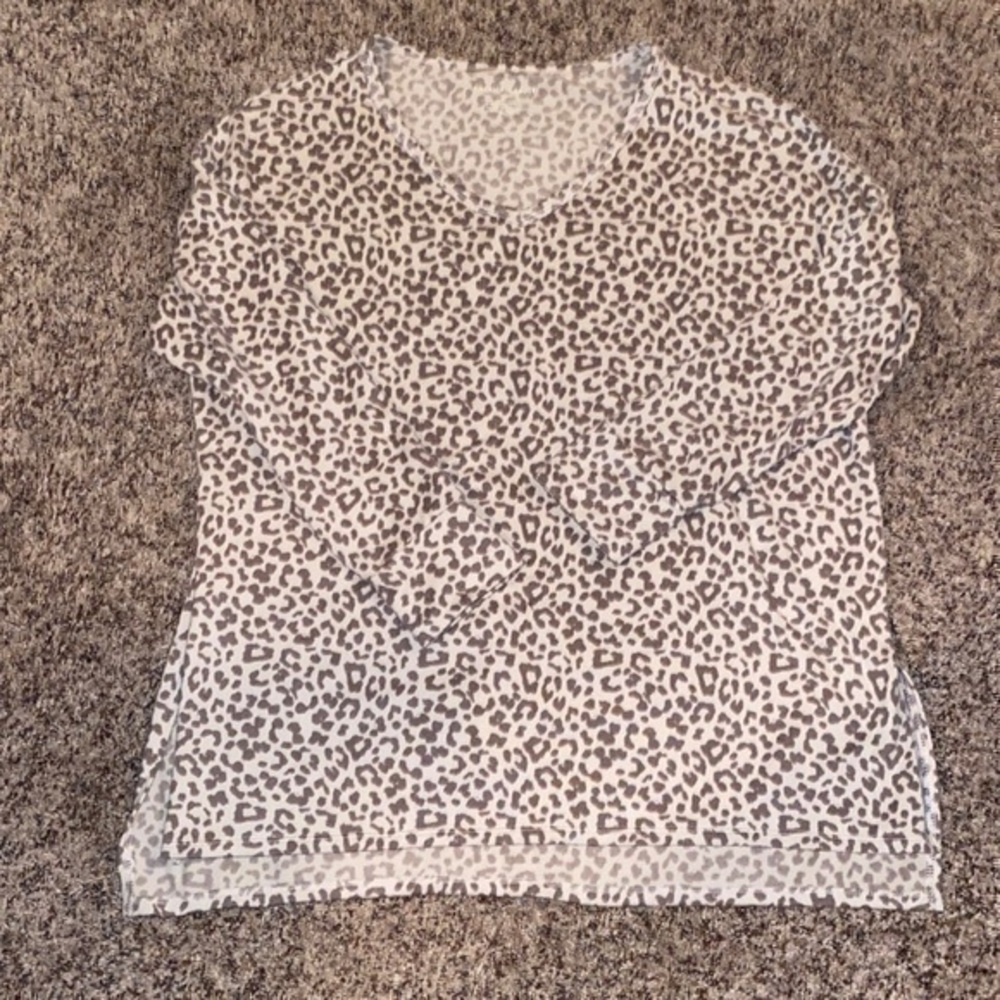 American eagle leopard print sweater